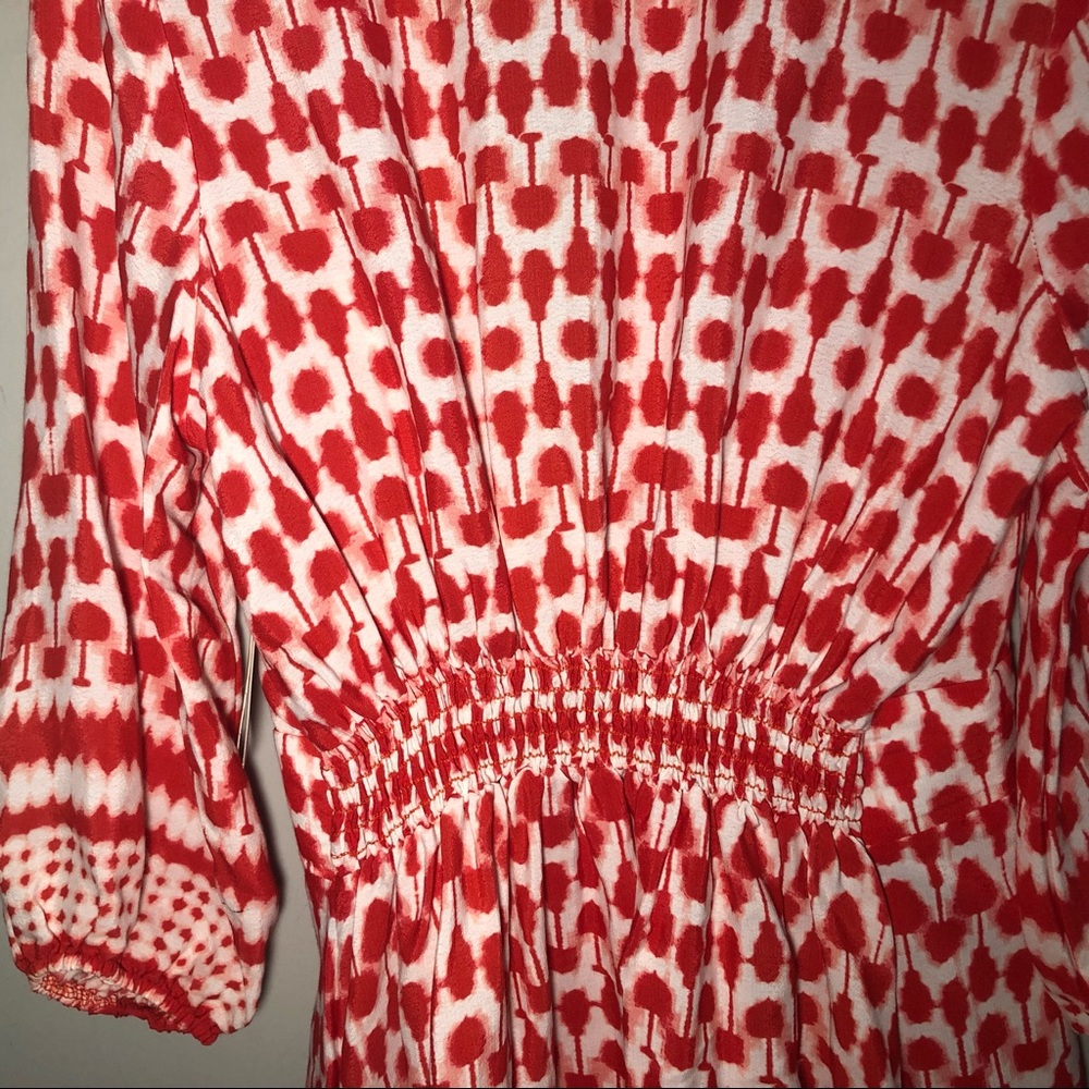 Cute Red Side Button dress - Picture 6 of 6